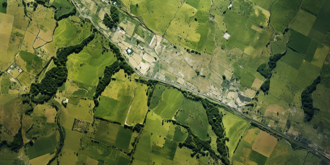 AI绘画+文字_图像prompt 生成以假乱真的遥感图像 AI绘画+文字_图像prompt 生成以假乱真的遥感图像